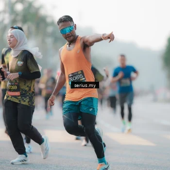 Runner Photo 6382708