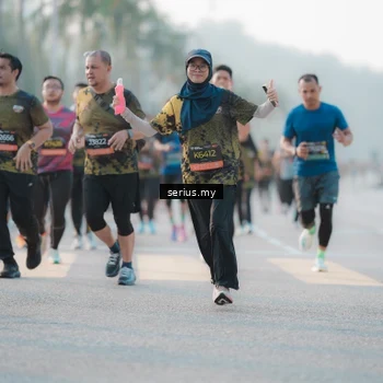 Runner Photo 6382710