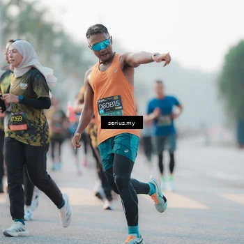 Runner Photo 6382734