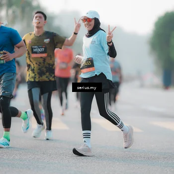 Runner Photo 6382750