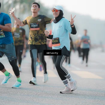 Runner Photo 6382754