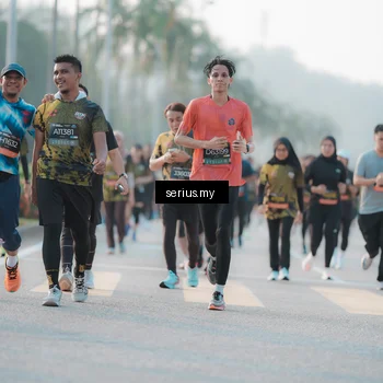 Runner Photo 6382794