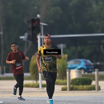 Runner Photo 6382842