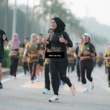 Runner Photo 6382866