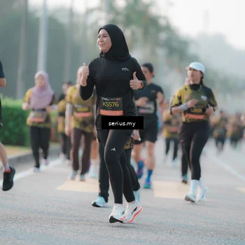 Runner Photo 6382878
