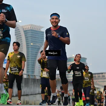 Runner Photo 6382882
