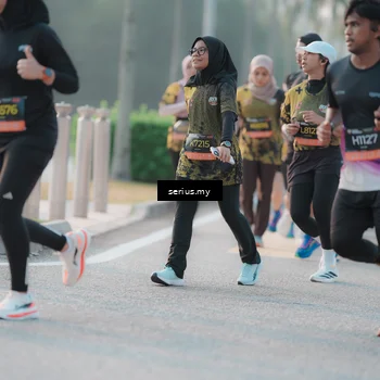 Runner Photo 6382894