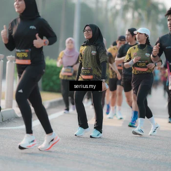 Runner Photo 6382900