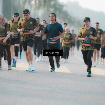 Runner Photo 6382909