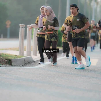 Runner Photo 6382926