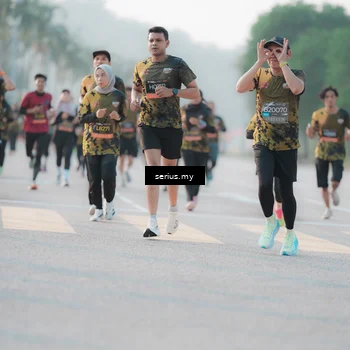 Runner Photo 6382949