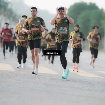 Runner Photo 6382951