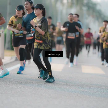 Runner Photo 6382957