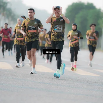 Runner Photo 6382963
