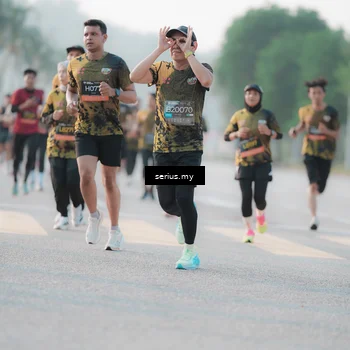 Runner Photo 6382965