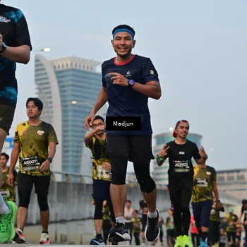 Runner Photo 6382993