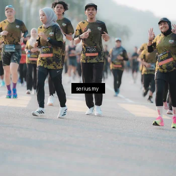 Runner Photo 6383013