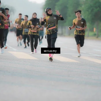 Runner Photo 6383017