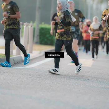 Runner Photo 6383036