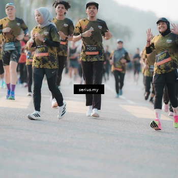 Runner Photo 6383041
