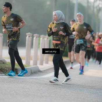 Runner Photo 6383042