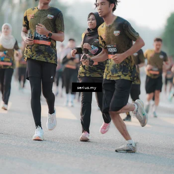 Runner Photo 6383058
