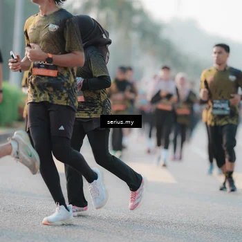 Runner Photo 6383071