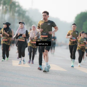 Runner Photo 6383092