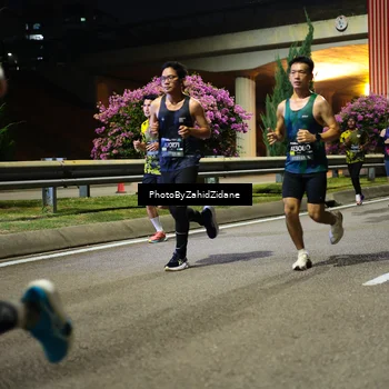 Runner Photo 6383095