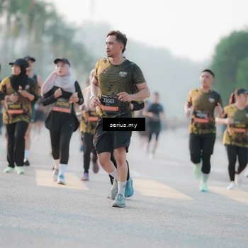 Runner Photo 6383097