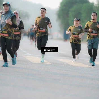 Runner Photo 6383117