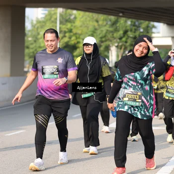 Runner Photo 6383127