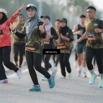 Runner Photo 6383135