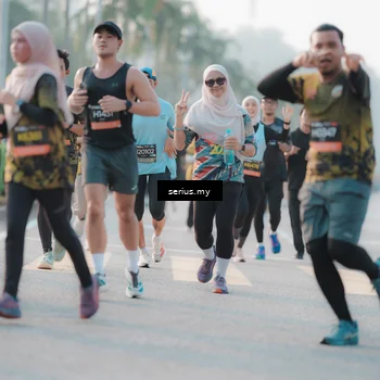 Runner Photo 6383143