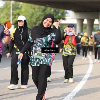 Runner Photo 6383186