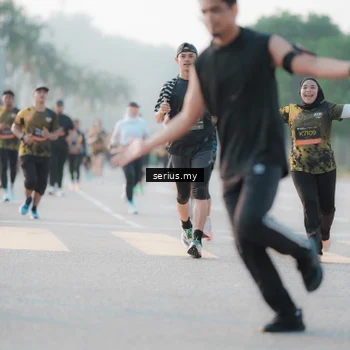 Runner Photo 6383196