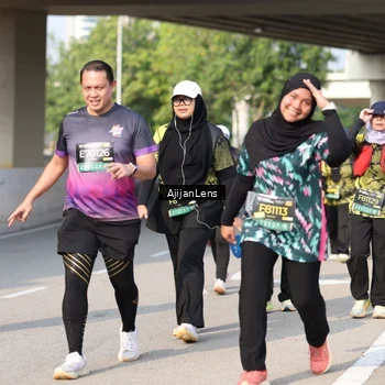 Runner Photo 6383221
