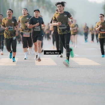Runner Photo 6383225