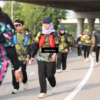 Runner Photo 6383242