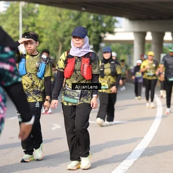 Runner Photo 6383266