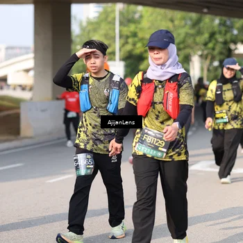 Runner Photo 6383359