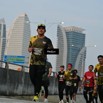 Runner Photo 6383371