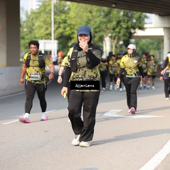Runner Photo 6383398