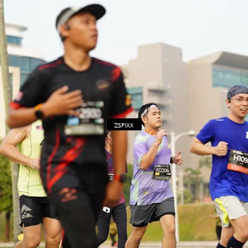 Runner Photo 6383447