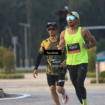 Runner Photo 6383475