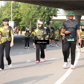 Runner Photo 6383482