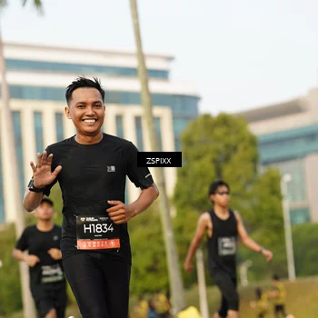 Runner Photo 6383495