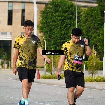 Runner Photo 6383497