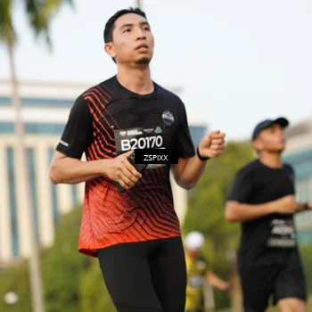 Runner Photo 6383498