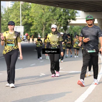 Runner Photo 6383509
